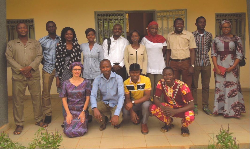Dr. Keough and her students at the WASCAL building at Abdou Moumouni University ,with special guests Malam Saguirou (Nigerien documentary filmmaker) and Halimatou Hima (Nigerien Doctoral Candidate at the University of Cambridge, UK).